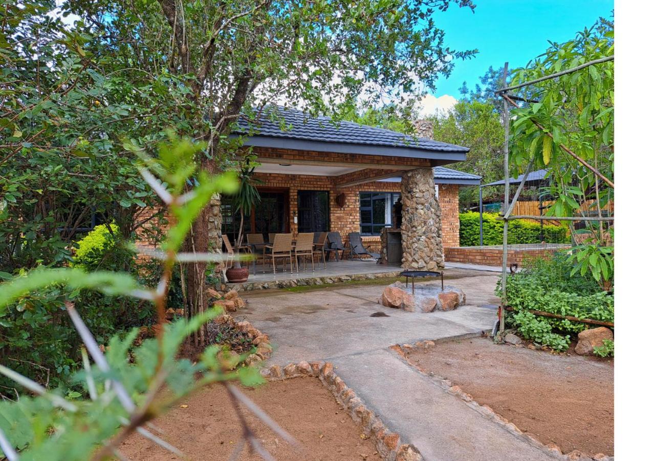 Lion King Villa Marloth Park Dış mekan fotoğraf