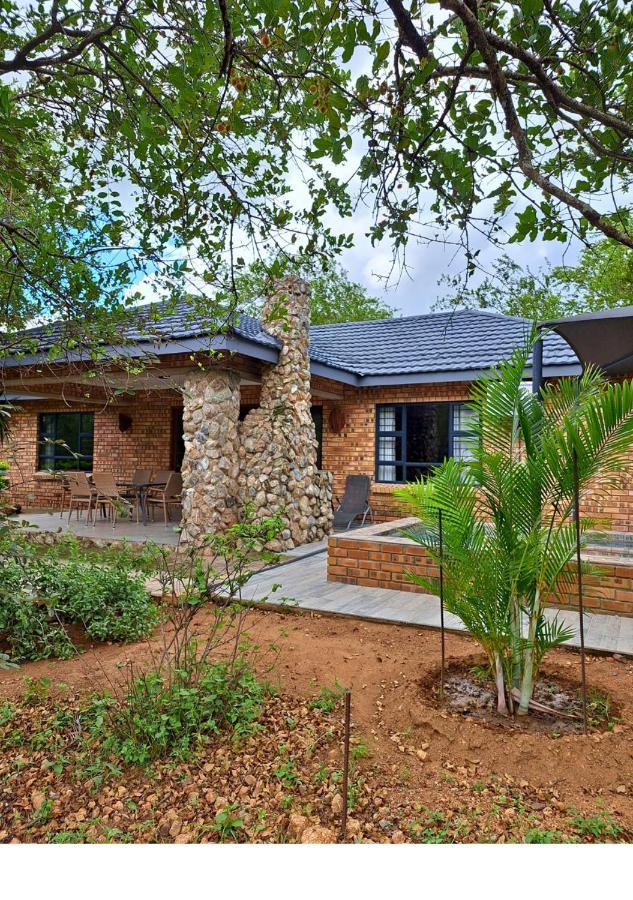 Lion King Villa Marloth Park Dış mekan fotoğraf